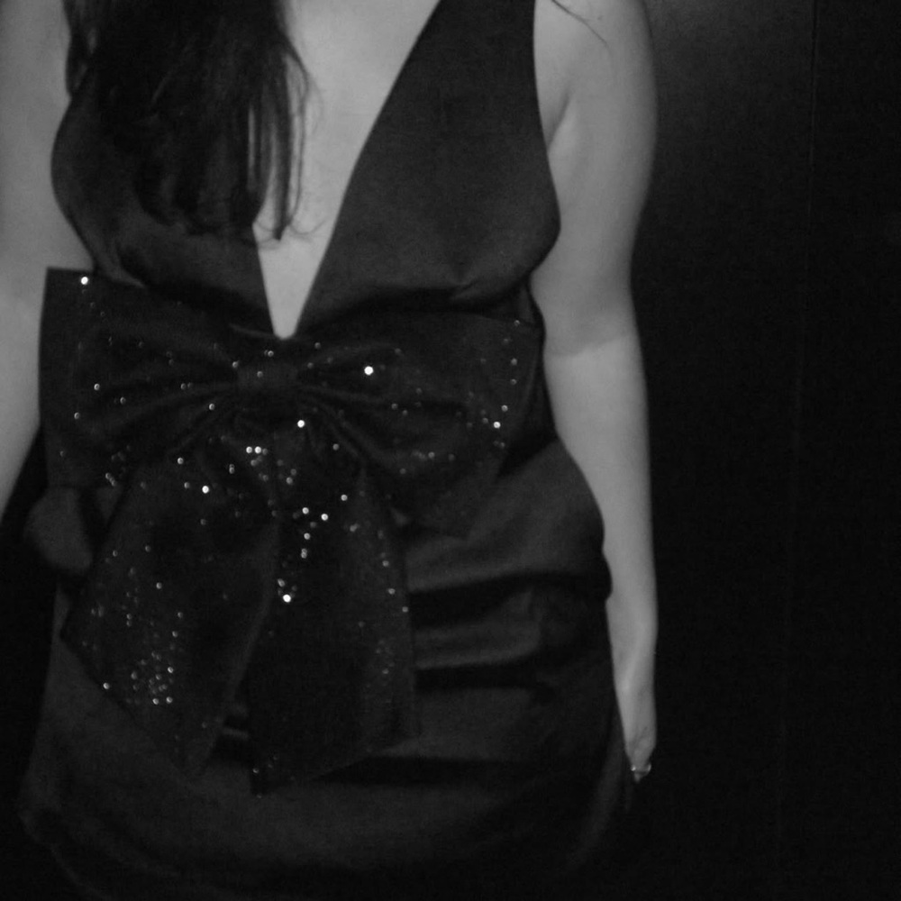 Size XS | Zara |Elegant Black Dress with Large Bow - Picture 15 of 15